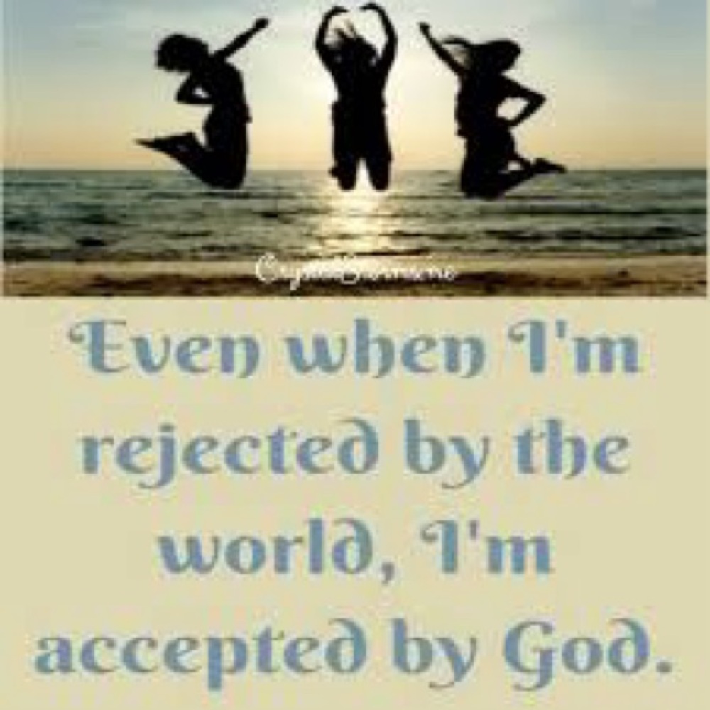 I LOVE ALL animals of this world !!!! Plz I beg u to Be kind to ever one